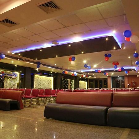 Hotel Deviram Palace Agra  Zewnętrze zdjęcie